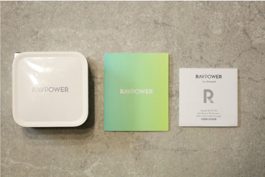 RAVPower RP-PC133 65W 2ポート内容物