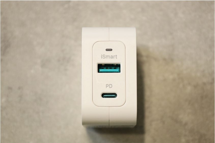 RAVPower RP-PC133 65W 2ポート本体デザインポート部分