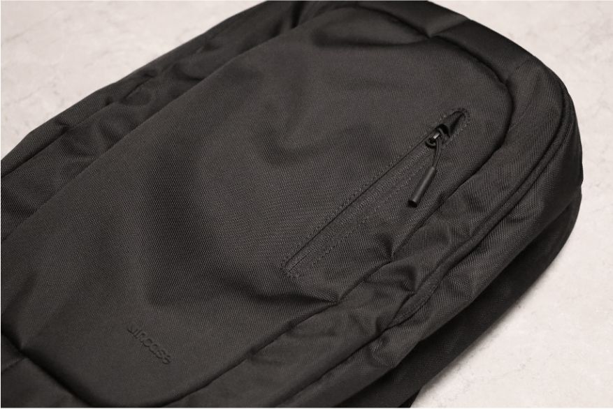 Incase Nylon Backpackの特徴