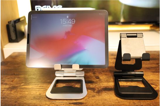 シンプルミニマル 『Nulaxy』 iPad:タブレットスタンドクッション部分の確認横向き