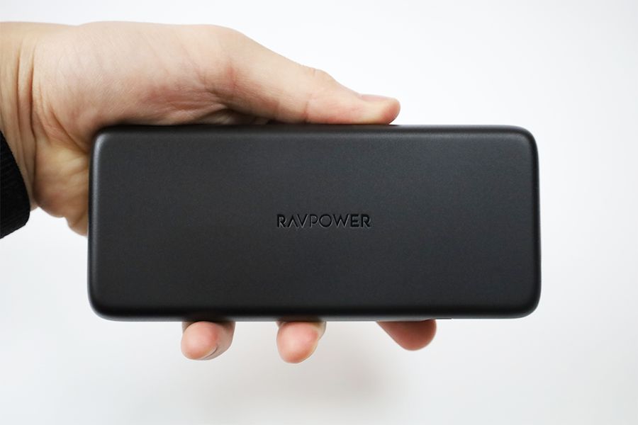 モバイルバッテリーRAVPower20000mAh