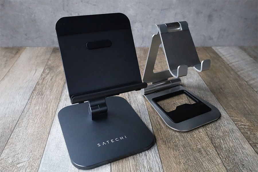 Satechi iPadデスクトップアルミスタンドは高級感がある