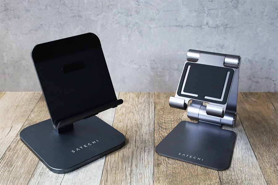 Satechi iPadデスクトップアルミスタンドの旧R1スタンドと比較は外観から異なる
