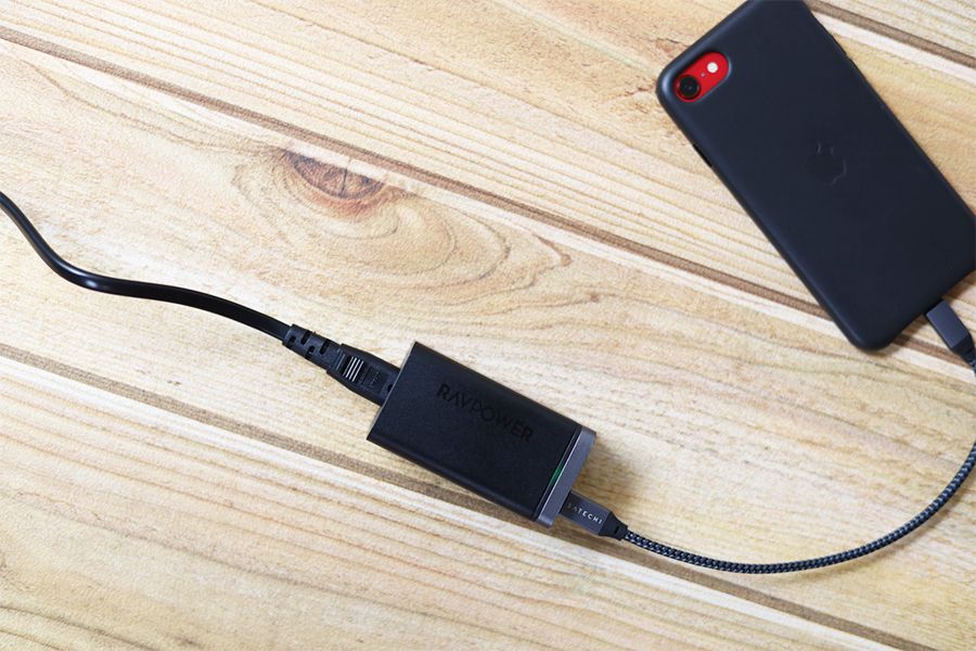 RAVPower RP-PC136の良かった点はACアダプターで延長できるところ