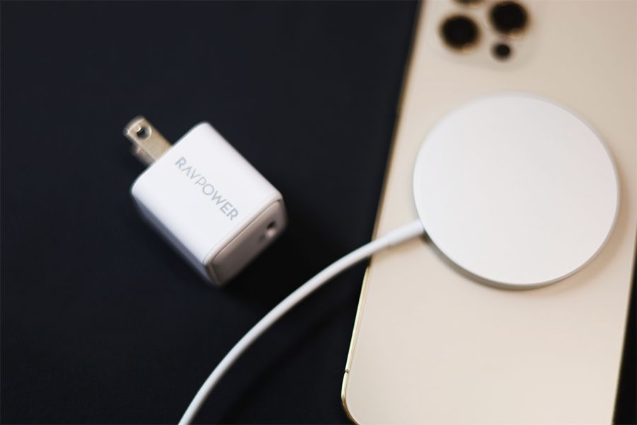 RAVPower RP-PC150でMagSafeで充電する