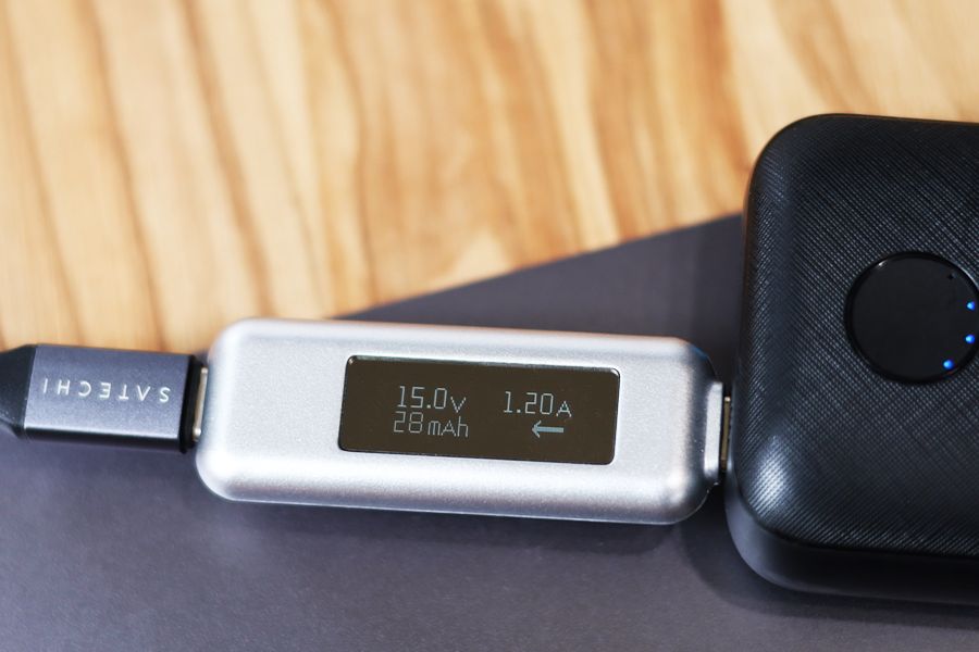 Anker PowerCore 10000 PD ReduxのPDでiPadを充電すると18Wで充電できる