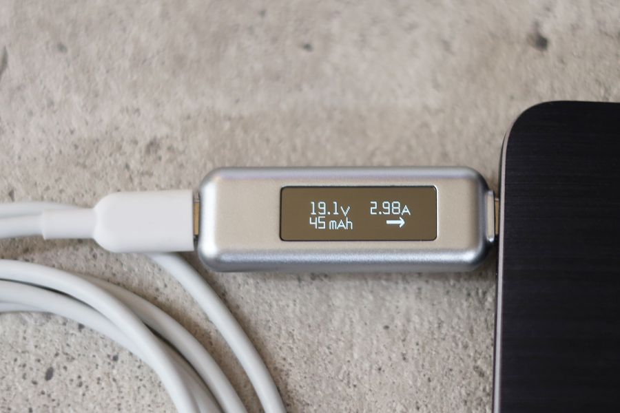 USB-C1でMacBookProのみ充電する約65W