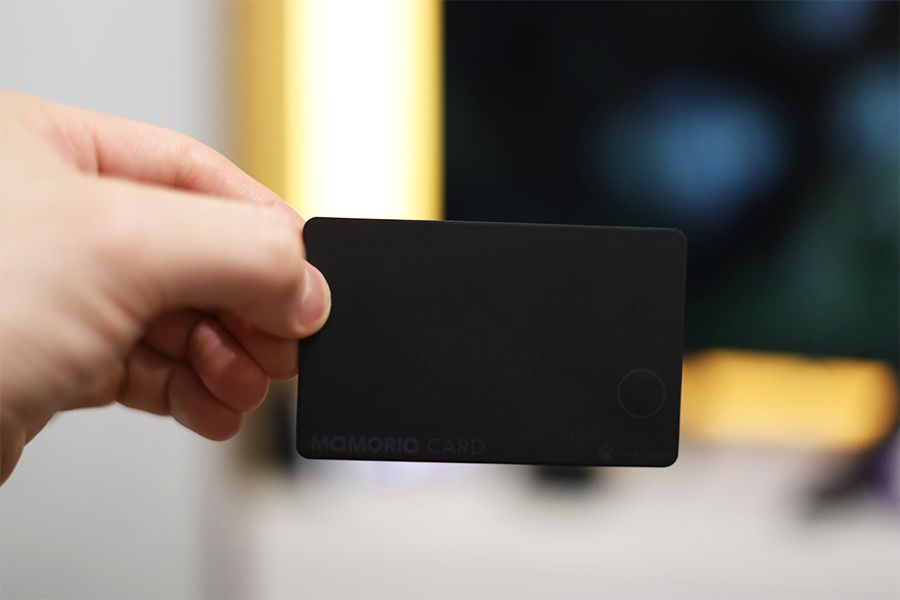 MAMORIO CARDのサイズ感は軽い