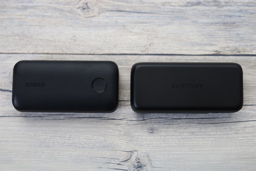 Anker PowerCore 10000 PD ReduxとRAVPowerの比較