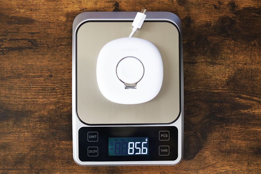 Anker Magnetic Charging Dockの重量は約85g