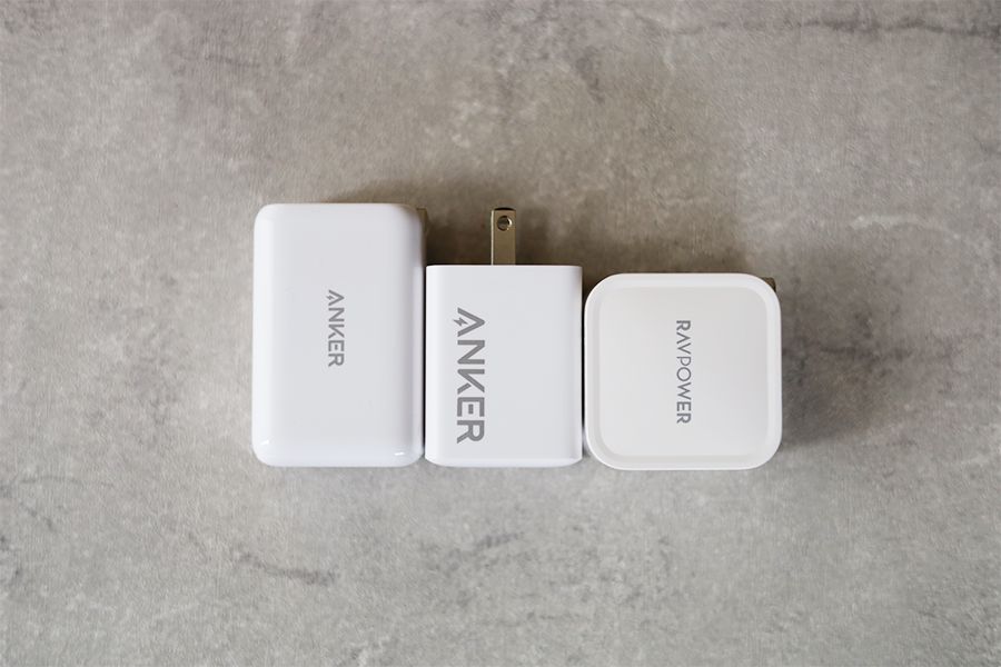 PowerPort III 65W Pod Liteと旧型とRAVPower RP-PC112の比較はRAVPowerが一番使いやすいサイズ