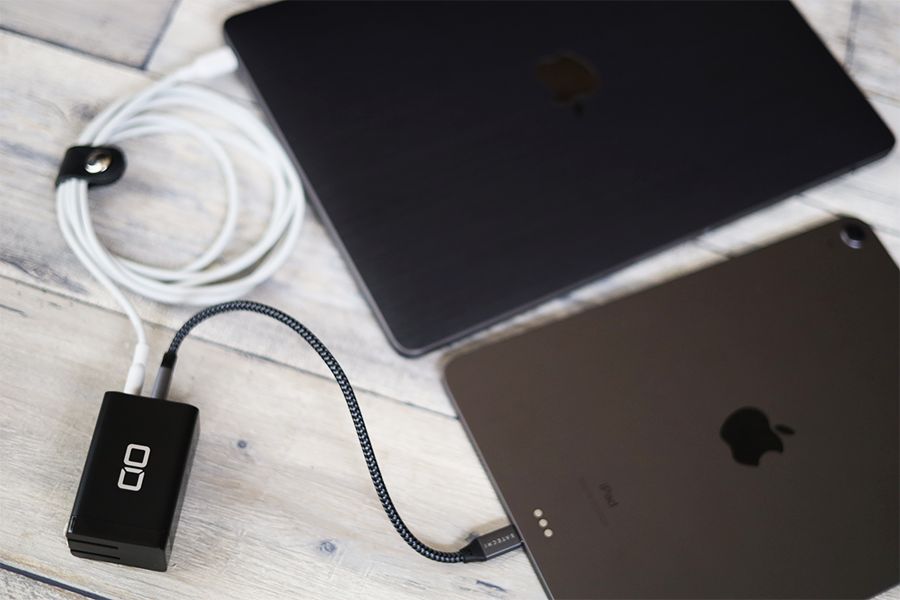 CIO LilNobで2ポート充電を行う