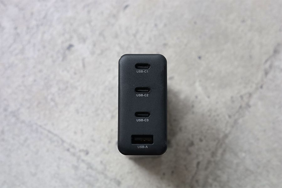 CIO LilNob USB PD 4ポート100W【G100W3C1A】のポートはUSB-C×3とUSB-A×1の合計4ポート