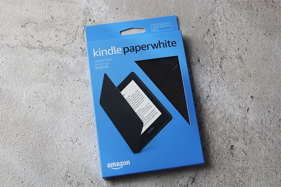 Kindle Paperwhite純正レザーケース:カバーの外箱