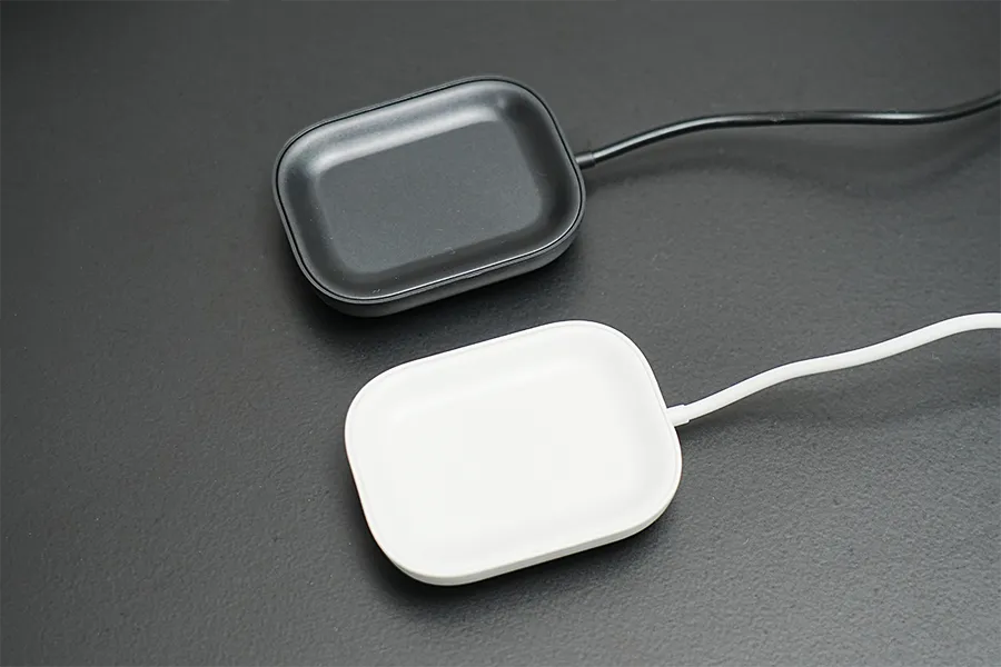 WORLDGADGETSのAirPods充電スタンド
