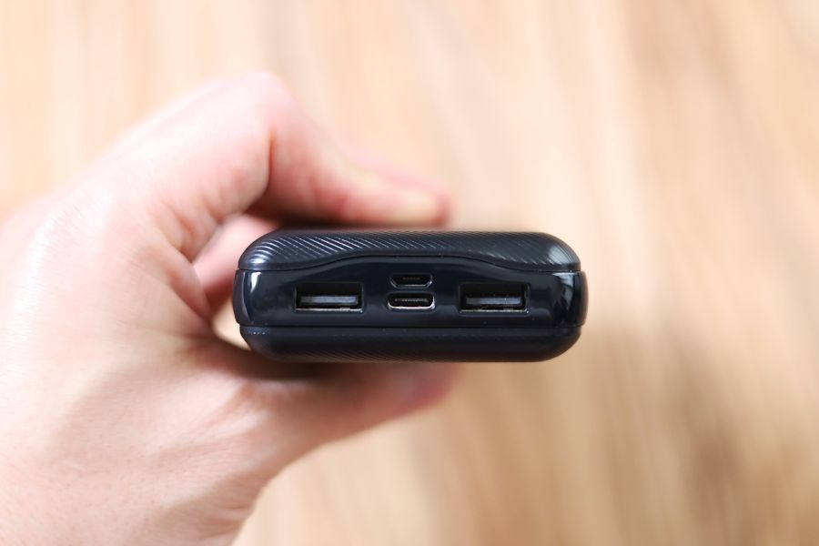 iPhoneモバイルバッテリーの選び方:急速充電に対応しているか