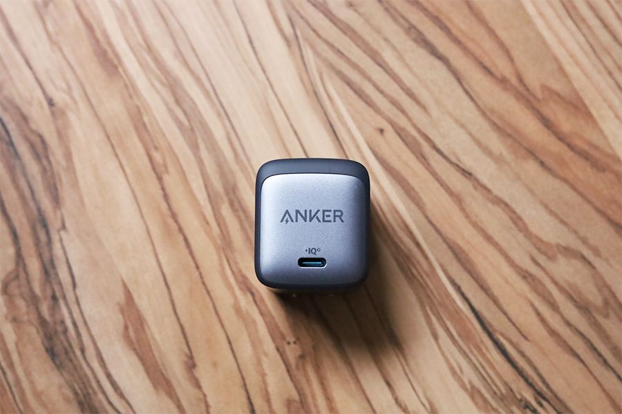 Anker NanoⅡ65WのUSB−C側