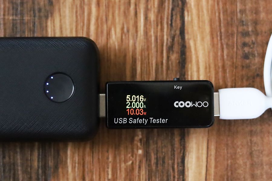Anker PowerCore 10000 PD Redux 25WのUSB-AでiPhone充電は10W