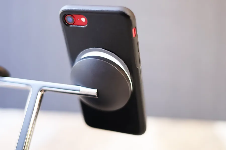 MagSafeがずれていると充電できない
