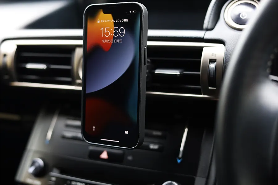 iPhone12:13用 MagSafeおすすめ車載ホルダーはがっしりキープしてくれる