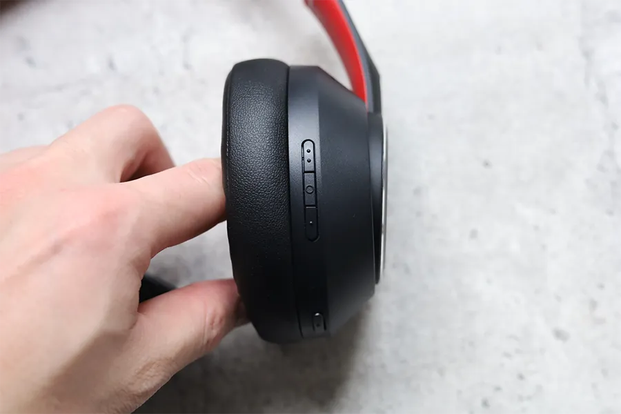 SuperEQ S1のイヤーカップ部分