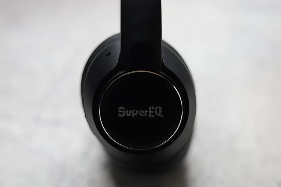 SuperEQ S1　のロゴ部分