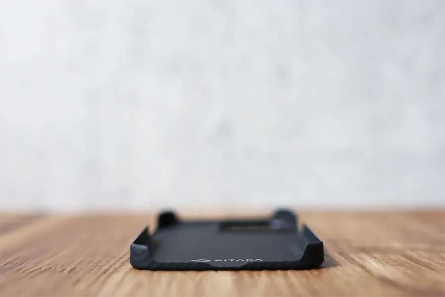 iPhone 13 Pro PITAKA Air Caseのケース内部