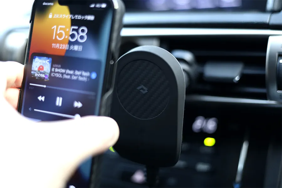 PITAKA MagEZ Car Mount ProでMagSafe充電スル前