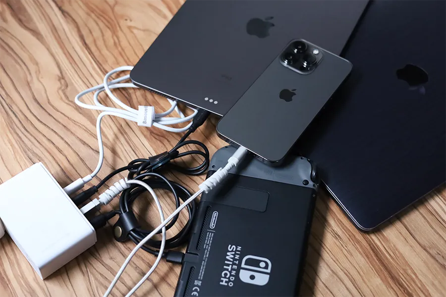 Baseus GaN2 Pro Quick Chargerの4台同時充電でも急速