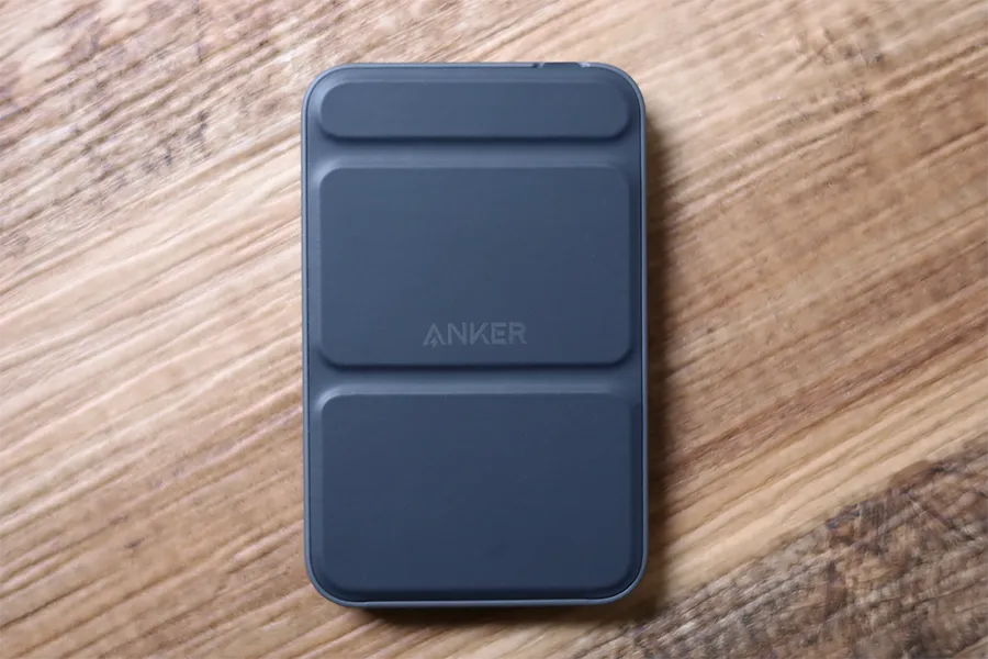 Anker 622 Magnetic Battery MagGo本体外観