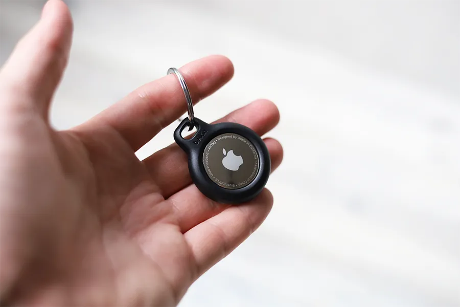 Belkin AirTagをキーリングに装着