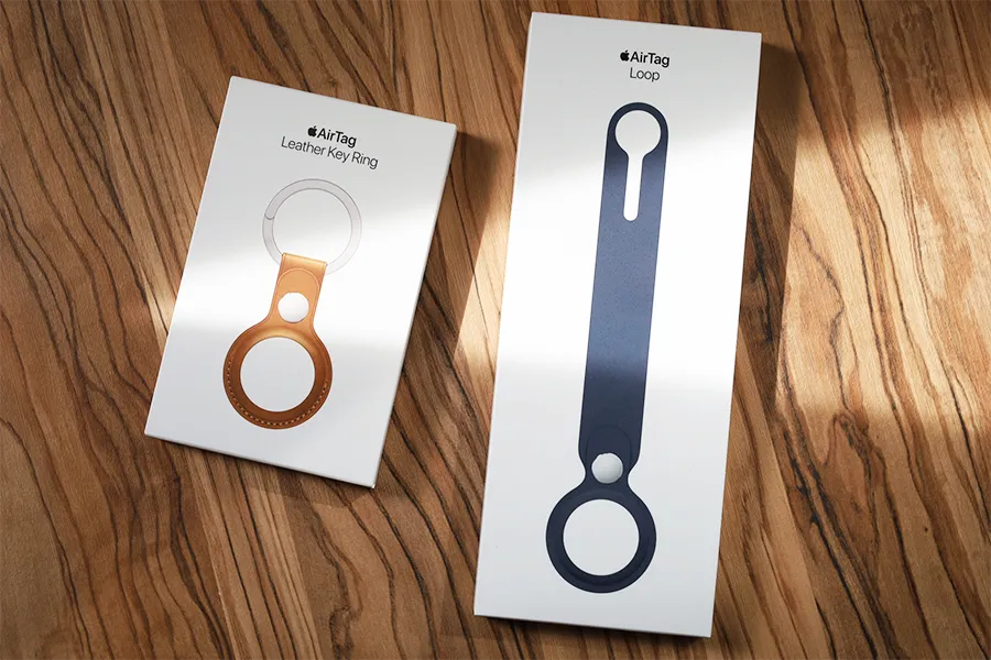 Apple純正 AirTag用『ループ・レザーキーリング』の外箱