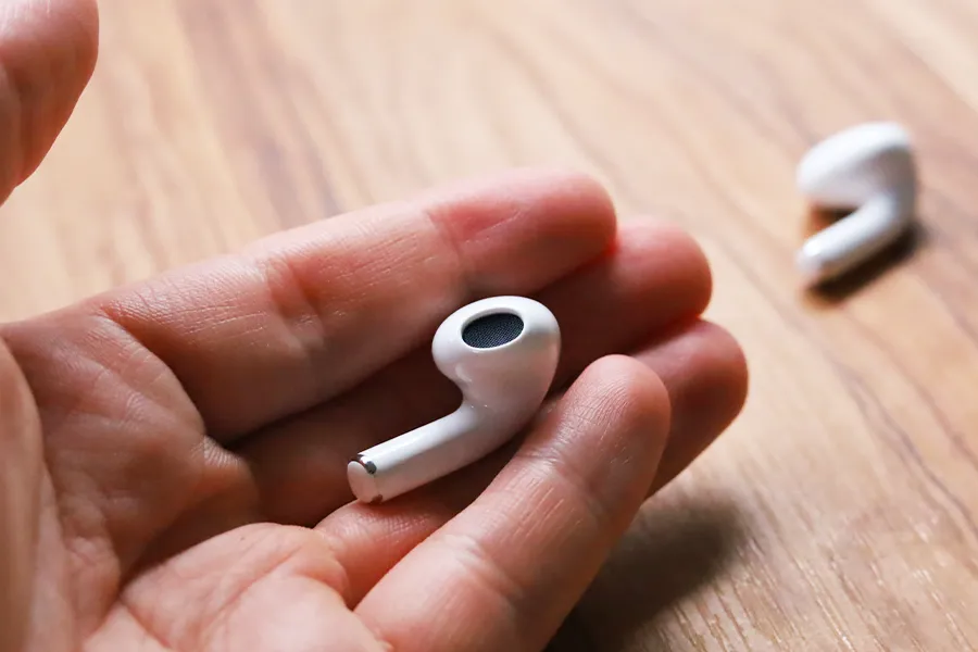 AirPods 3のイヤー部分はカナルが苦手な人には良い感じ