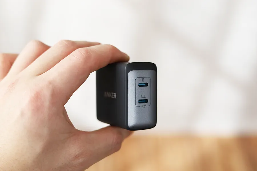 Anker PowerPort III 2-Port 65Wがおすすめの人