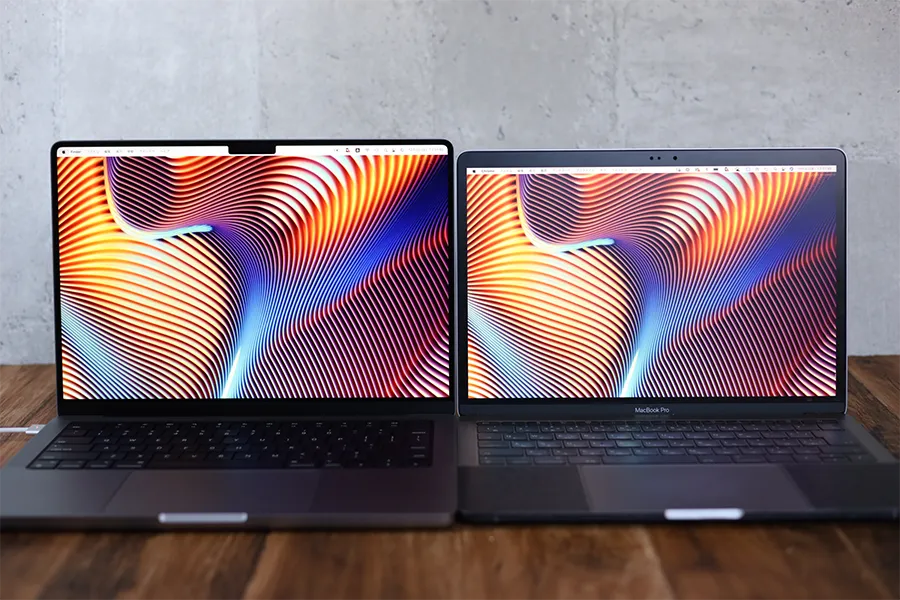 M1 ProチップMacBook Pro 14インチとMacBook Pro 13の明るさ比較