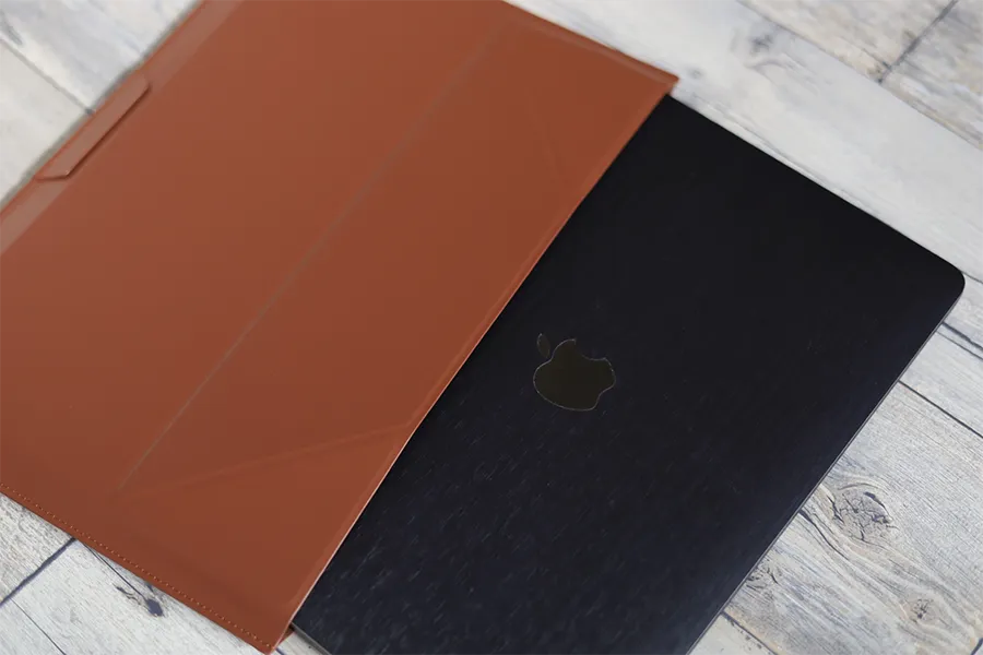 MOFT 多機能PCキャリーケースにMacBook Pro13インチならすっぽり収納できる