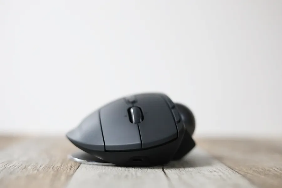 Logicool MX ERGOの角度が0°