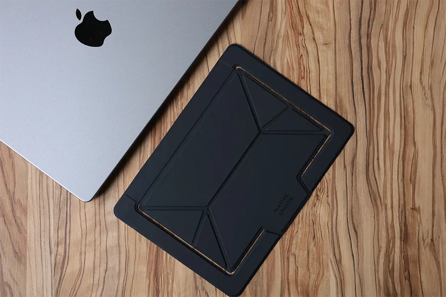 NATIVE UNIONのMacBookスタンドの付属品は本体のみ