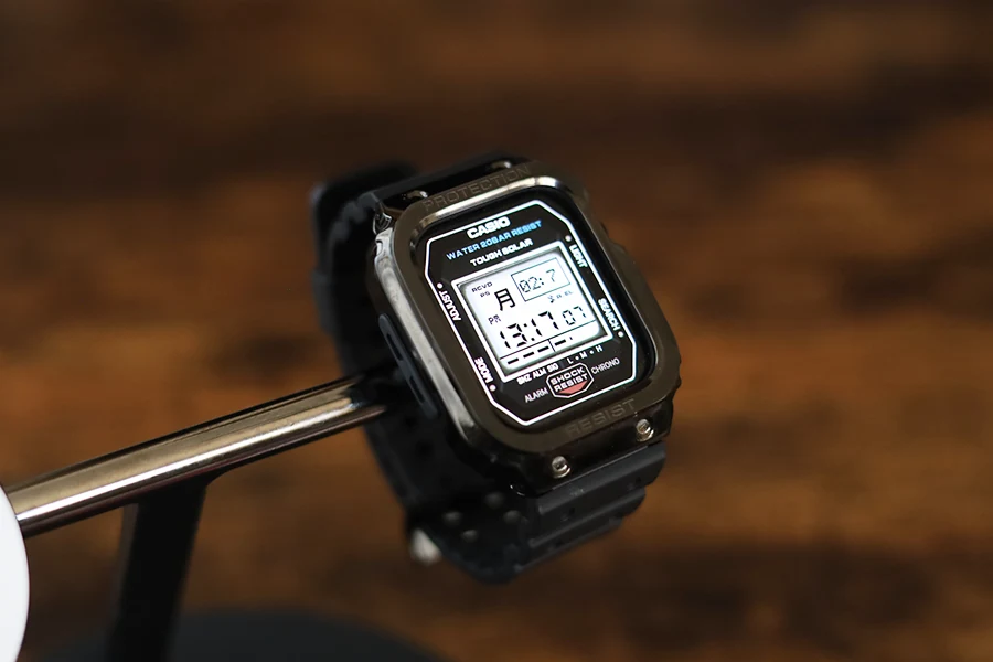 Apple Watchの斜め画像G-SHOCK6