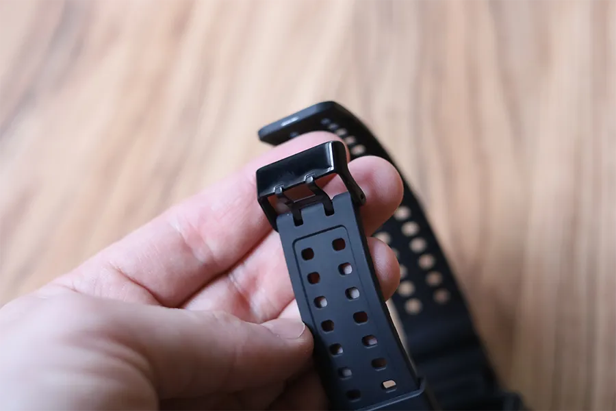 Apple Watchのamband ムービングフォートレスクラシックのバンド留め具部分