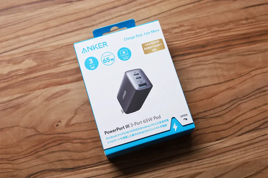 Anker PowerPort III 3-Port 65W Pod の外箱