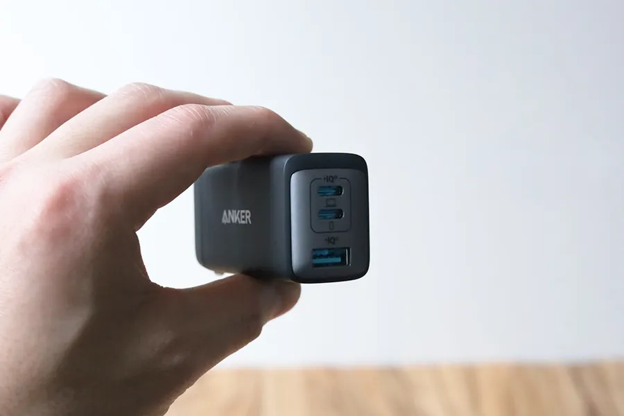 Anker PowerPort III 3-Port 65W Podがおすすめの人