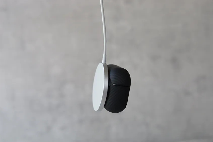 PITAKA AirPods 3ケース MagEZ CaseはMagSafeで空中に浮く