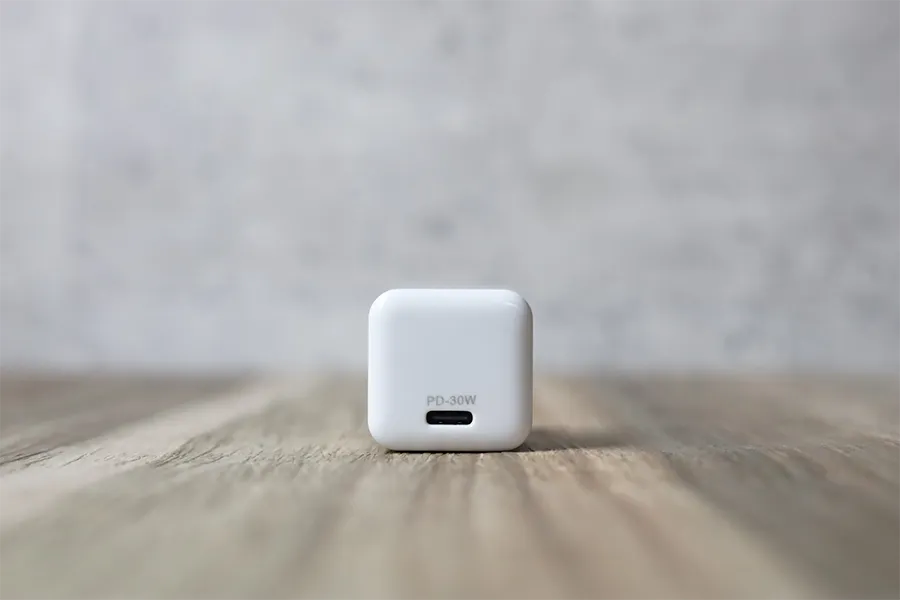 ベルモンドUltra Mini 30Wのポート部分