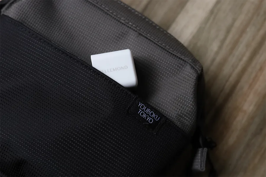 ベルモンドUltra Mini 30Wはガジェットポーチにすんなり入る