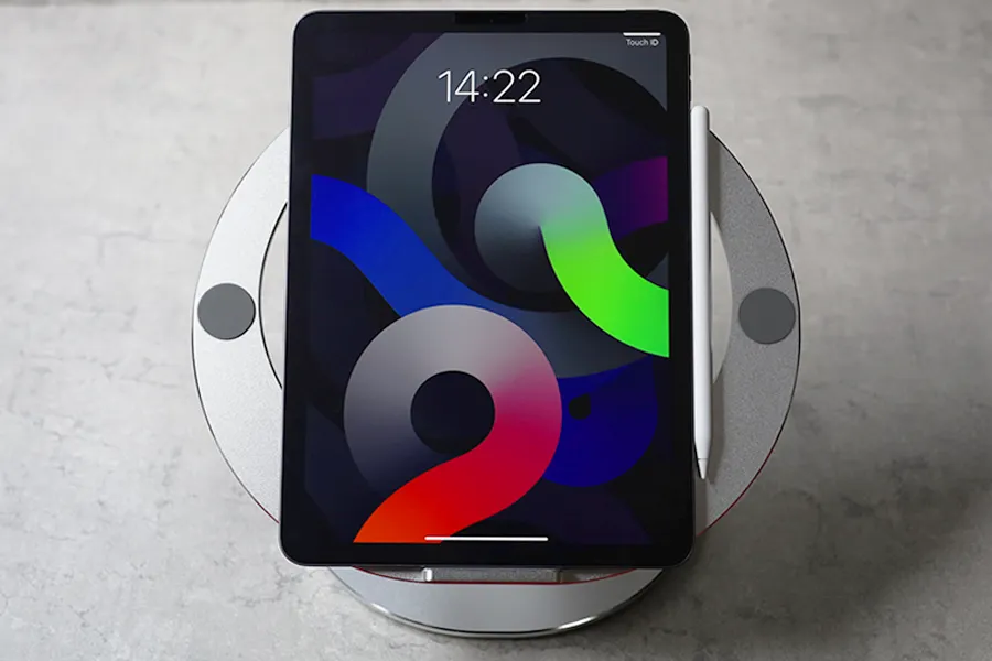 Almozスタンドはタブレットでも使える