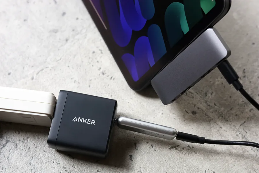 Satechi アルミニウム Type-C モバイル Proハブの充電器が重要