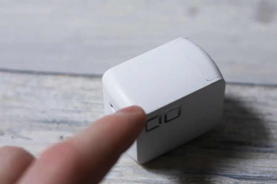 CIO-G45W2Cの本体素材が面白い