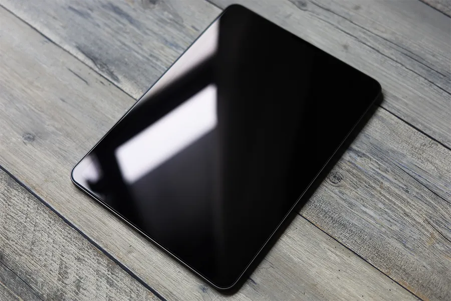 iPad Air用NIMASOグレアフィルム簡単にきれいに貼り終える