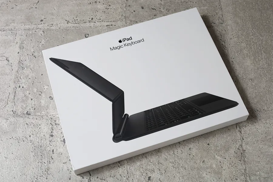 iPad Magic Keyboardのパッケージ